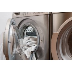 Energooszczędne wyposażenie pralni - jak dobrze dobrać urządzenia pralnicze?