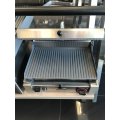 Grill kontaktowy elektryczny REDFOX PS - 2010 R RYFLOWANY