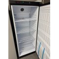 Szafa chłodnicza lakierowana, Gredil, wnętrze z ABS, V 570 l, czarna
